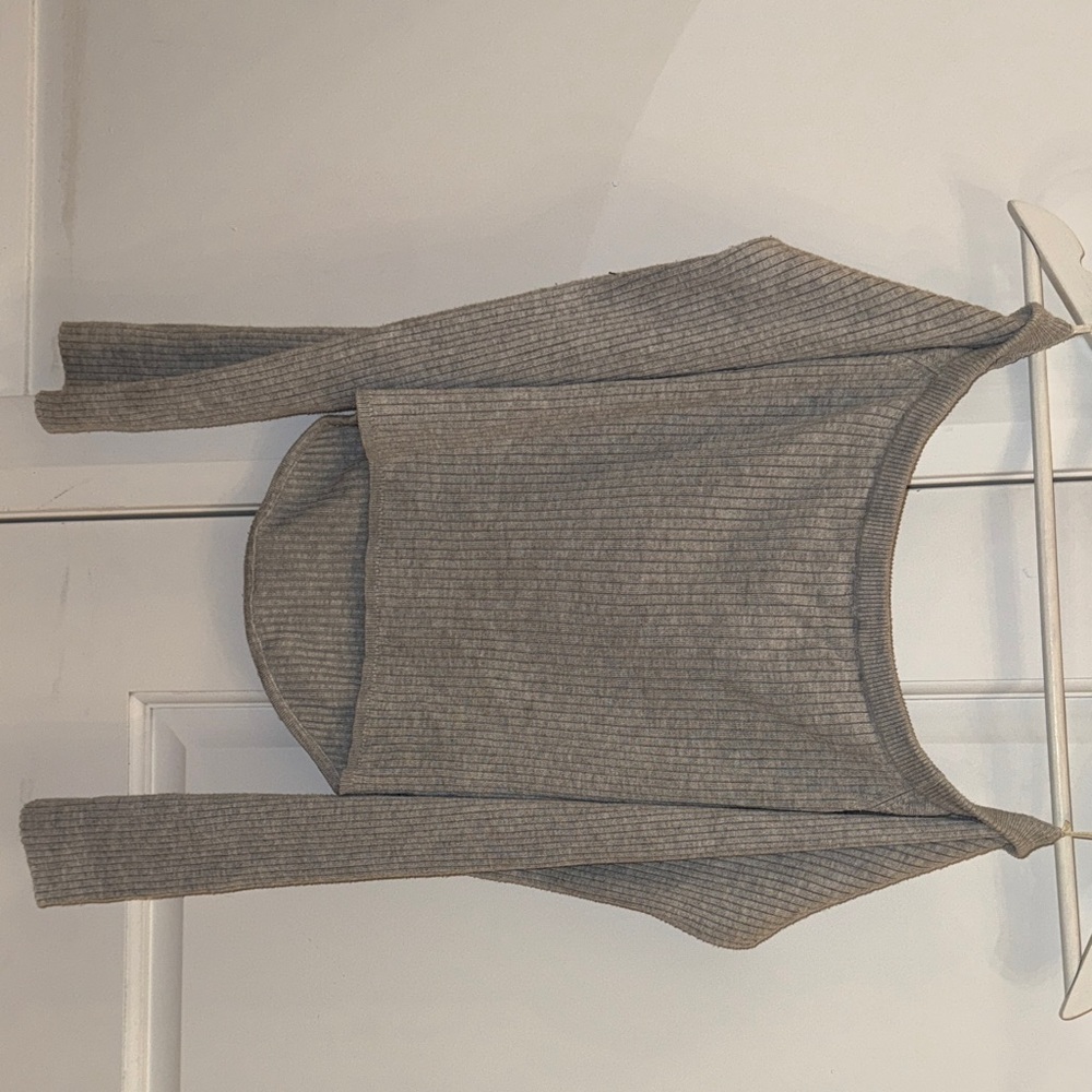 garage off the shoulder grey top